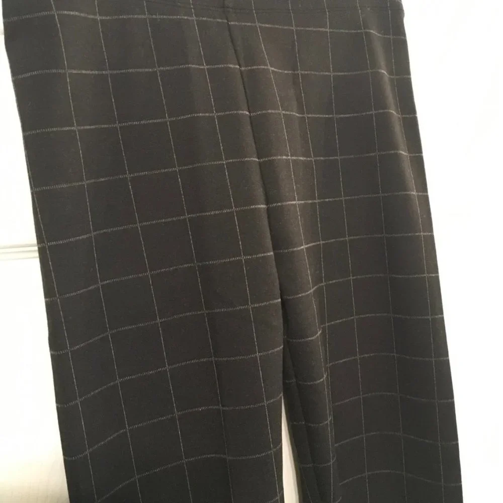 NWOT Ann Taylor LOFT Ponte Leggings Block Plaid - Picture 2 of 7